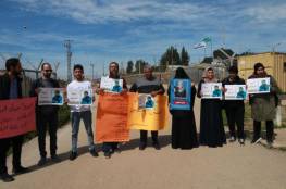وقفة تضامنية مع الصحافيين المعتقلين أمام محكمة سالم العسكرية
