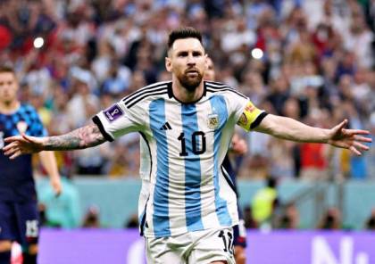 ميسي يقود الأرجنتين إلى نهائي كأس العالم في قطر 