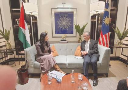 جادو تبحث مع نائب وزير خارجية ماليزيا تنفيذ الاتفاقيات الموقعة بين البلدين