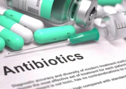دراسة: تناول المضادات الحيوية لفترات طويلة يؤدى لمشاكل بالجهاز الهضمى