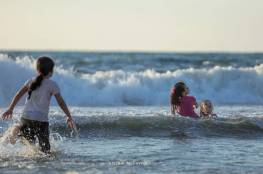 بلدية غزة تصدر تنويهاً هاماً للمواطنين حول السباحة في البحر 