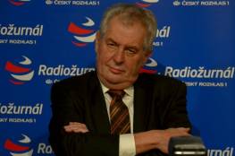 رئيس التشيك مازحا: أحب الصحفيين وسأدعوهم لسفارة الرياض