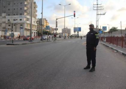 استمرار سريان منع حركة المركبات في قطاع غزة لليوم الثالث..صور