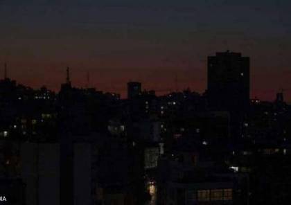 انفصال شبكة الكهرباء بشكل كامل في لبنان ودخول البلاد في العتمة