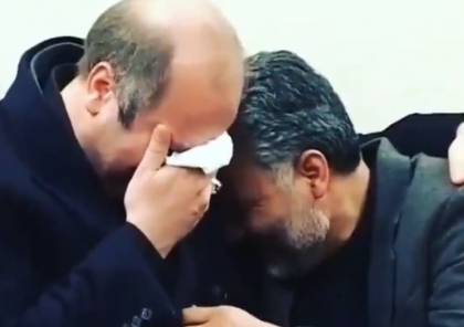 فيديو ينشر لأول مرة منذ 15 عاما... قاسم سليماني ورئيس برلمان إيران يبكيان بحرقة