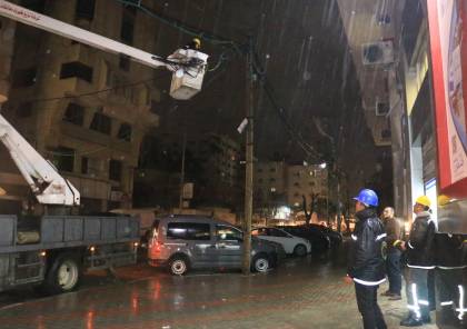 كهرباء غزة تصدر تنويهًا للمواطنين في ظل استمرار المنخفض الجوي