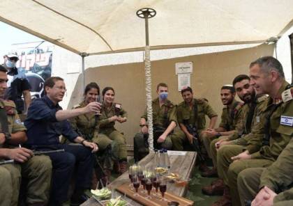 شاهد: الرئيس الاسرائيلي يزور غلاف غزة.. 