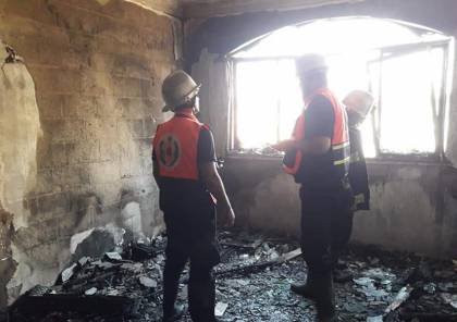 غزة: الدفاع المدني يُخمد حريقا بمزرعة دواجن