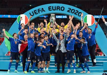 إيطاليا تتوج بلقب"يورو 2020" على حساب انجلترا (فيديو)