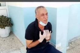 شاهد: مدير مستشفى في تونس ينهار باكيا لنفاذ الأوكسجين