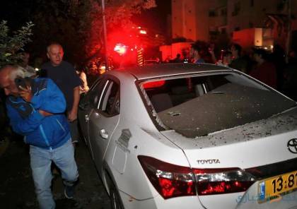 نابلس: مستوطنون يهاجمون مركبة مواطن بالحجارة 