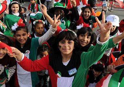  لأول مرة منذ 27 عاما.. معلمون فلسطينيون يصلون الكويت للعمل في مدارسها