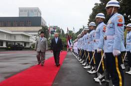 رئيس الوزراء يلتقي وزير الدفاع في ختام زيارته لإندونيسيا