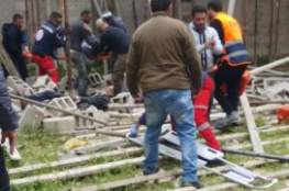6 اصابات بانهيار سقف مبنى قيد الانشاء في العيزرية