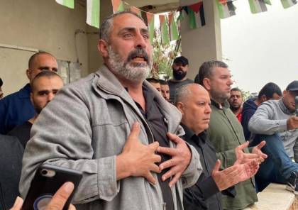 مخابرات الاحتلال تهدد والد الشهيد رعد باقتحام مخيم جنين بأكمله إذا لم يسلم نفسه خلال ساعتين