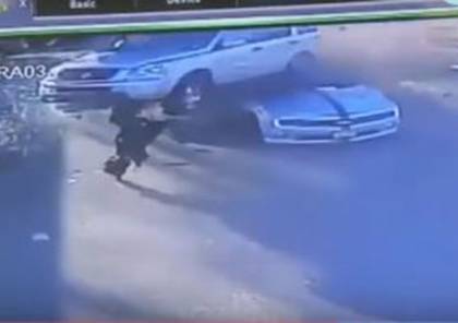 فيديو| حادث مرّوع بالسعودية ونجاة من الموت بمعجزة!