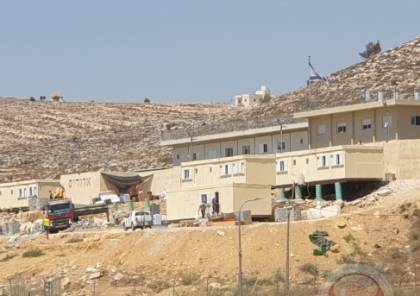 الاحتلال يخلي 9 كرافانات من بؤرة استيطانية عشوائية جنوب الخليل