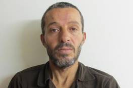 الاحتلال يفرض عقوبة السجن المؤبد و3 سنوات على الأسير محمد قبها