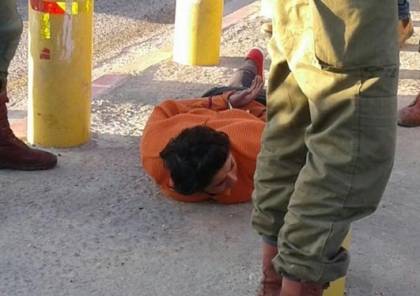 صور: إعتقال فتاة قرب نابلس بزعم محاولتها تنفيذ عملية طعن