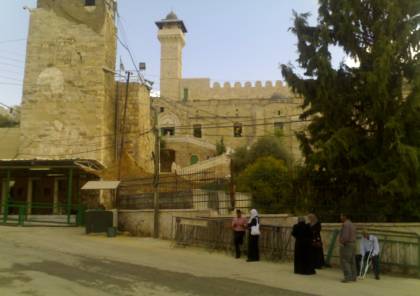 حماس: ندعو لتوسيع نطاق التسابق للصلاة في الأقصى والحرم الإبراهيمي