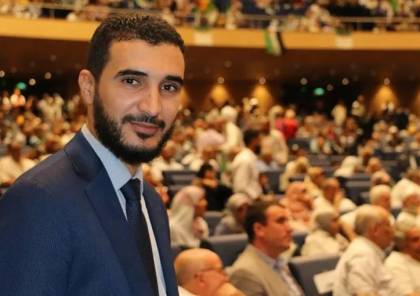فيديو: برلماني جزائري يتبرع للمقاومة في غزة ويوجه نداء إلى أبي عبيدة 