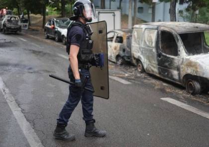 فرنسا تشهد مراسم جنازة "نائل الجزائري"بعد ليلة رابعة من أعمال الشغب 
