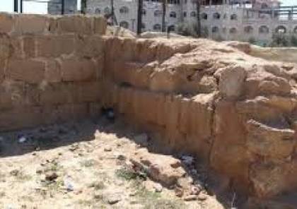 سياحة غزّة تُحذّر من الانجرار خلف المُدّعين بمعرفة أماكن القطع الأثرية