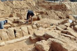 السياحة والآثار بغزة تعثر على 5 قبور جديدة بالمقبرة الرومانية