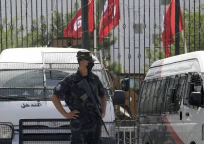 فايننشال تايمز: لم يفت الوقت لإنقاذ تونس وخسارتها ستكون كارثة