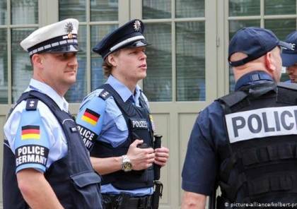 ثلاثة رجال يهاجمون سائحاً إسرائيلياً في ألمانيا