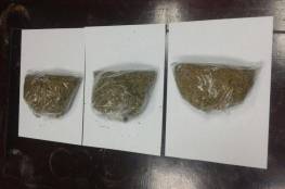 ضبط نصف كيلو غرام مخدرات والقبض على 4 متعاطين في نابلس