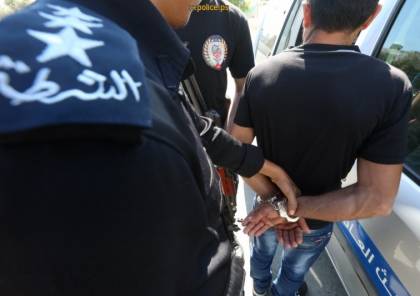الشرطة تلقي القبض على مشتبه به بعدة قضايا إطلاق نار في مخيم بلاطة
