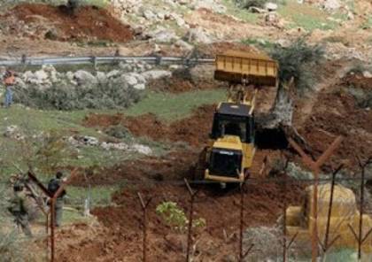 الاحتلال يجرف أراضي غرب بلدة دير الغصون شمال طولكرم
