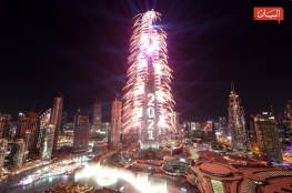 بالفيديو .. برج خليفة في دبي يخطف أنظار العالم