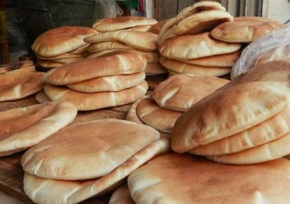 الاقتصاد بغزة تحدد سعر ربطة الخبز و شوال الدقيق