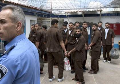 هآرتس تزعم: تحسن في علاقات مصلحة السجون مع أسرى حماس