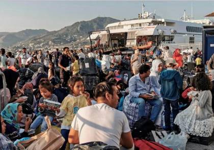 أثينا تدعو الاتحاد الأوروبي لمساعدتها في نقل المهاجرين إلى تركيا