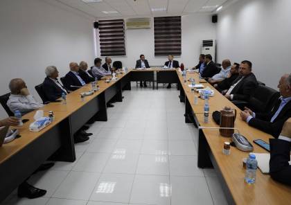 العسيلي ومجلس إدارة شركة كهرباء محافظة القدس يبحثان مواجهة قرار قرصنة الاحتلال