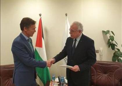 المالكي يتسلم نسخة من أوراق اعتماد ممثل الاتحاد الأوروبي الجديد لدى دولة فلسطين