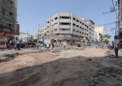 بلدية غزة تشرع بعمل صيانة شاملة لمفترق ابو طلال (صور)