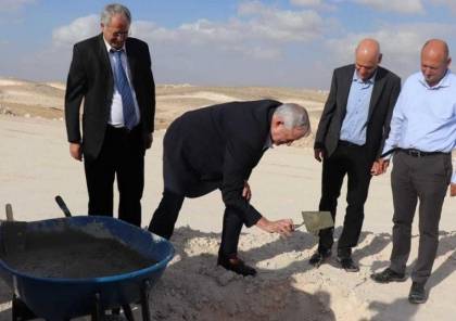 غانتس يضع حجر الأساس لأضخم مصنع عسكري في "إسرائيل" 