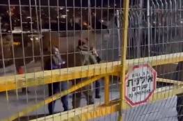 إعلام إسرائيلي: الجيش يحقق في حدث غير عادي بالخليل (فيديو)