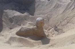 العثور على تمثال ملكي على هيئة أبو الهول في صعيد مصر