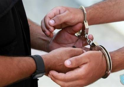 الشرطة تقبض على شخص يشتبه بقيامه بتوزيع سيدات لممارسة التسول برام الله