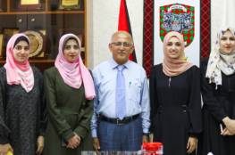 رئيس بلدية غزة يؤكد أهمية الاستفادة من نتائج وتوصيات أبحاث التخرج الجامعية