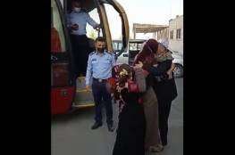 المخابرات الفلسطينية تعيد 4 فتيات من منطقة صراع خطرة في سوريا الى الوطن بسلام(فيديو)
