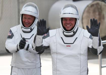 رائدا "سبيس إكس" يعودان إلى الأرض في "آب" بعد رحلة تاريخية للفضاء