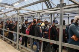 إذاعة عبرية: "الشاباك" يدرس منع دخول العمال من غزة والضفة بشكل كامل
