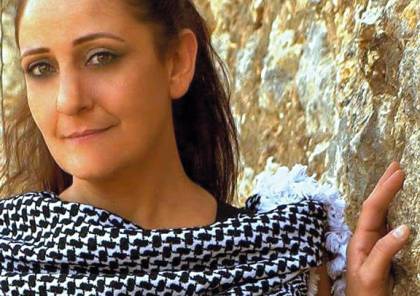 الفنانة الفلسطينية ريم تلحمي تطلق أغنيتها الجديدة بعنوان "إلنا بلد"