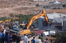 الاحتلال يهدم منزلا في مدينة الخليل